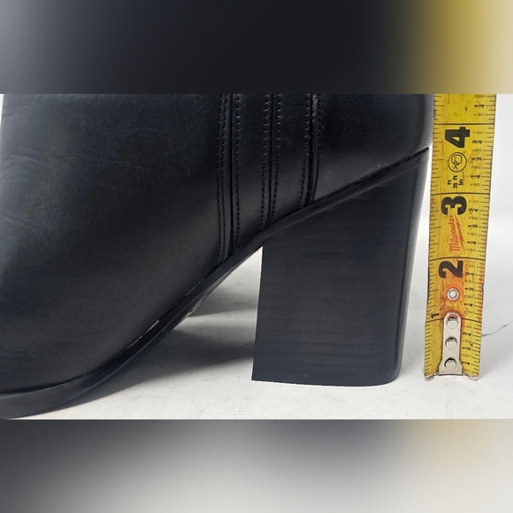 Marc Fisher Women's Oshay Black Pointed Block Leather Ankle Boots Size 9.5 - Picture 15 of 15